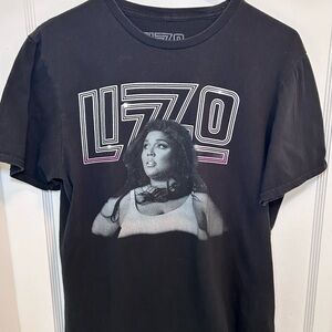 LIZZO The Special Tour 2022 Black Graphic Concert Merch T-Shirt Womens M
